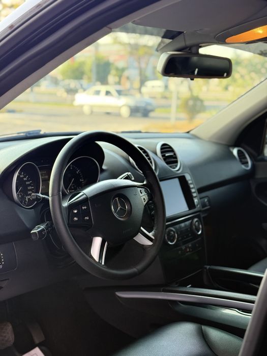 Продается Mersedes Benz ml350