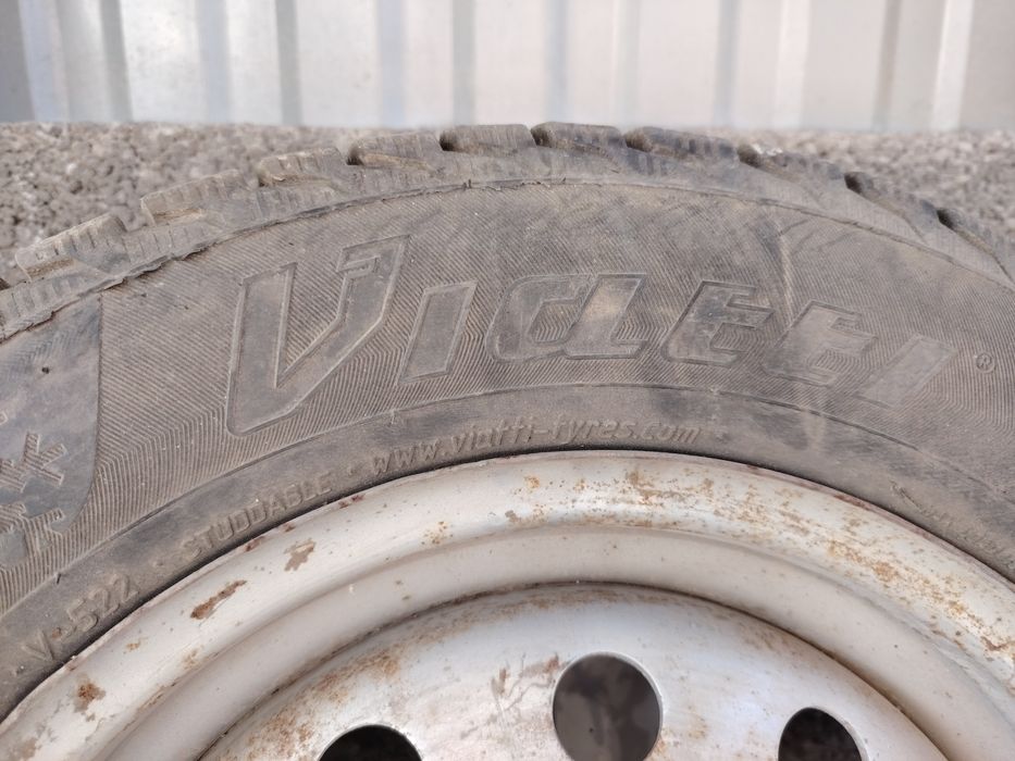 Шына.  с    дискам