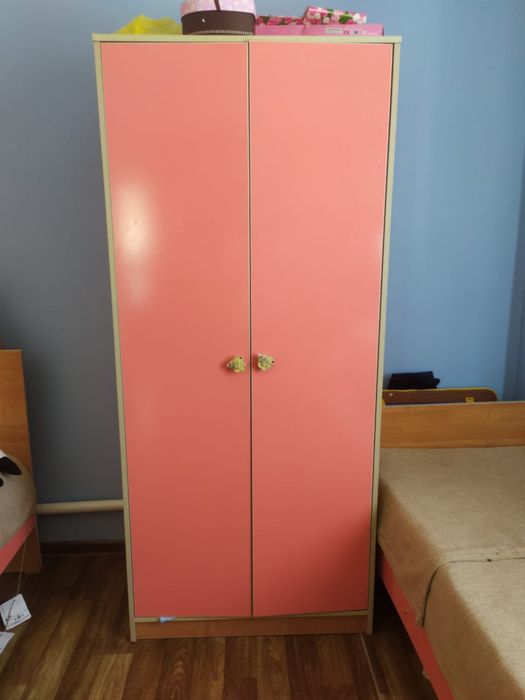 Продам детскую мебель