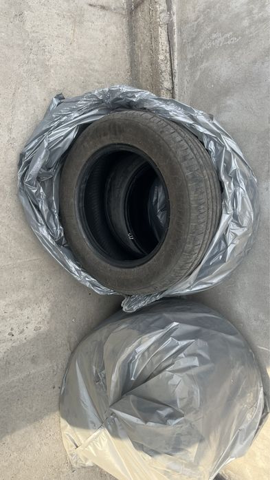 Комплект шин летные