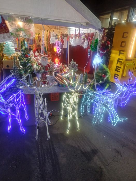 Олень новогодный