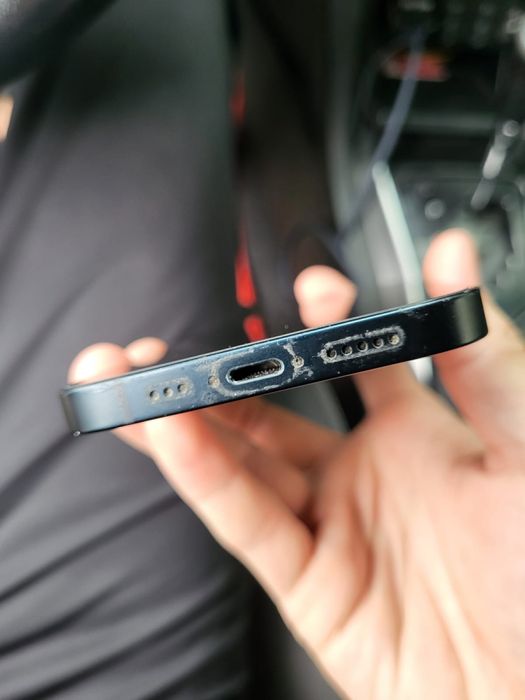 Продам Айфон 14/256gb