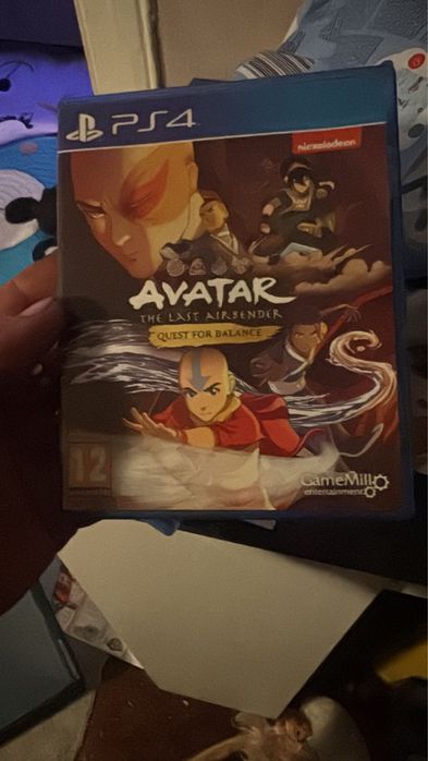 PS4 Slim 500 GB + 3 Jocuri – Gata de joacă!