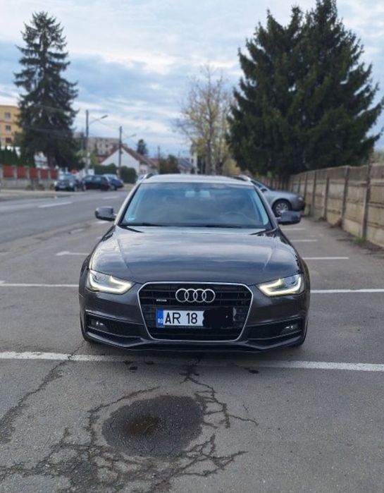 Vand audi A4 quttro si Sline