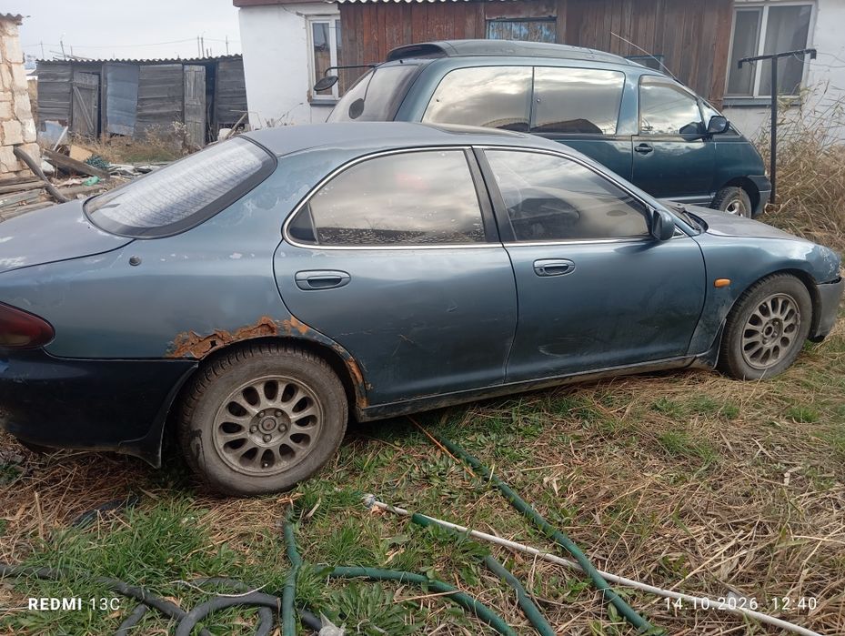 Продам срочно мазда