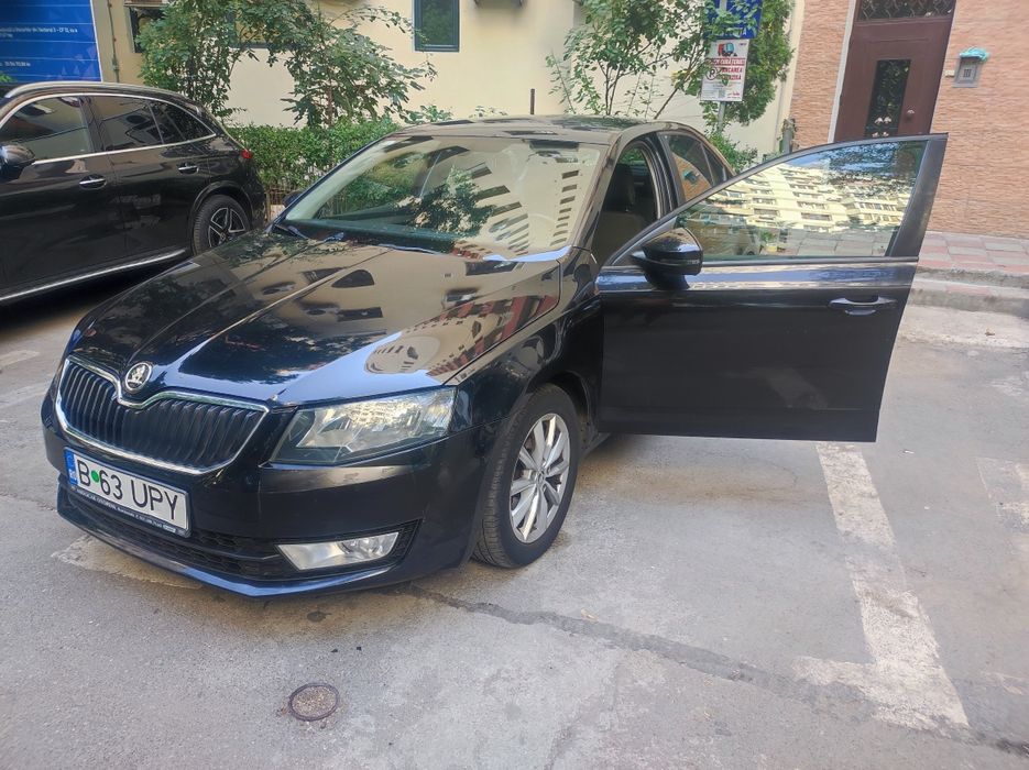 Vând Skoda Octavia1,6