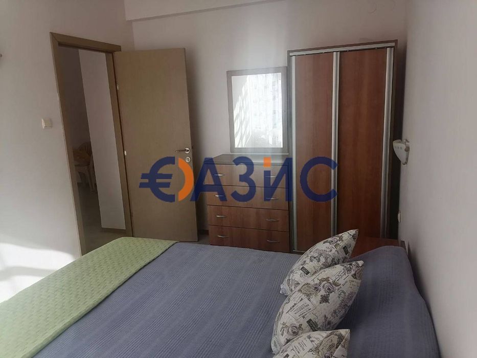 Продава се Тристаен апартамент в к.к. Слънчев бряг - 77 кв.м за 1026 €/кв.м - Снимка #8