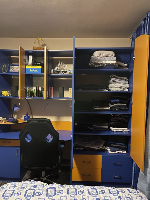 Mobila dormitor cu birou