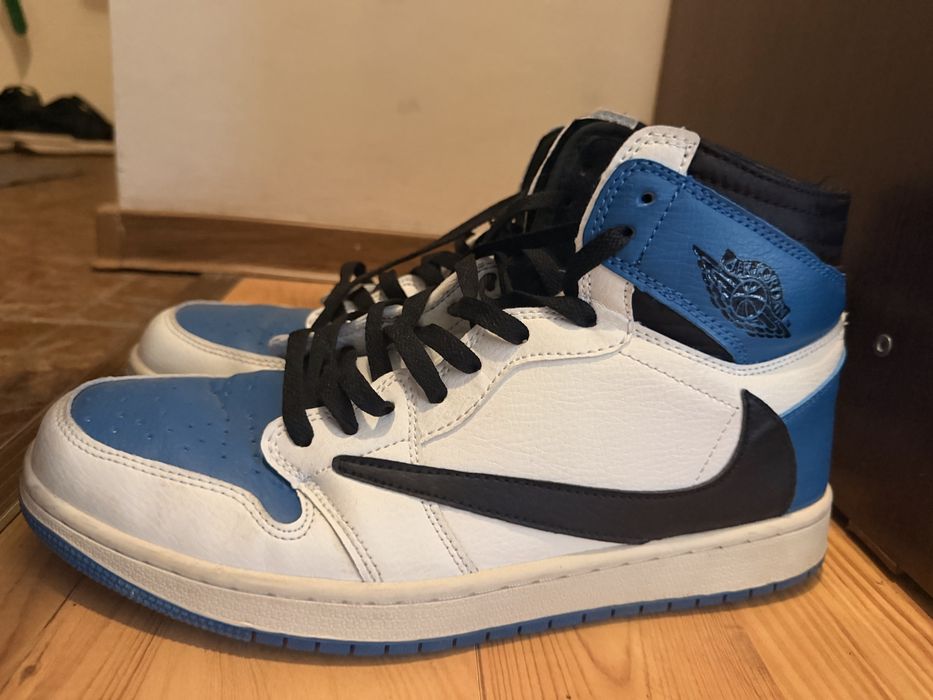 Air Jordan 1 синие