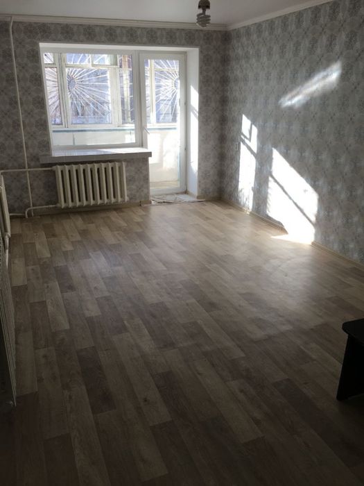 Продам 1,5 квартиру на 45-ом