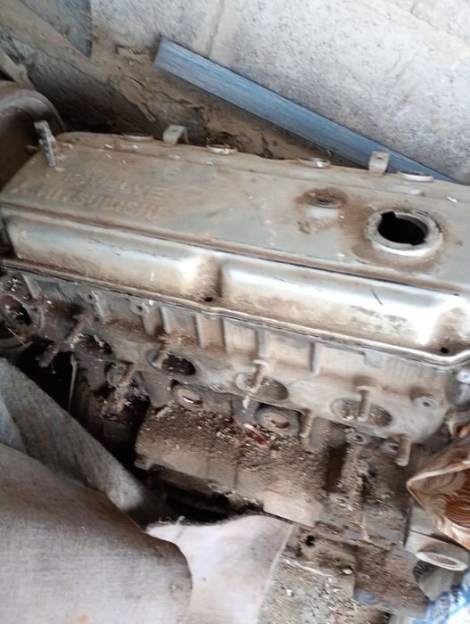 Продам ГБЦ.мицубиси спец вагон.