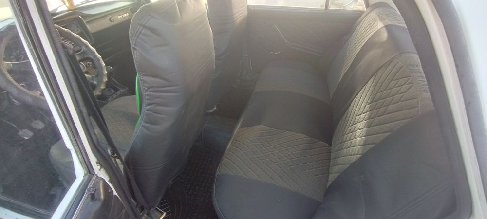 Jiguli .2002 yil 06 motor.