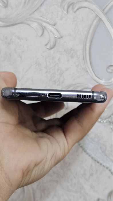 Samsung S21 8/256 gb