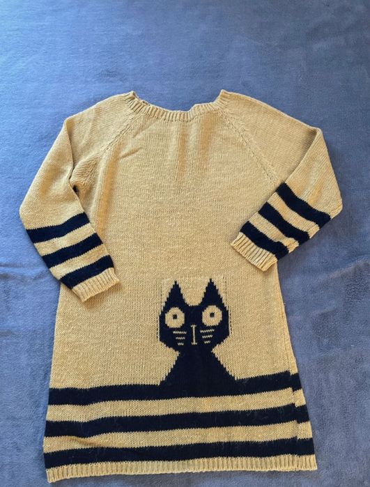 Pulover lung / rochie