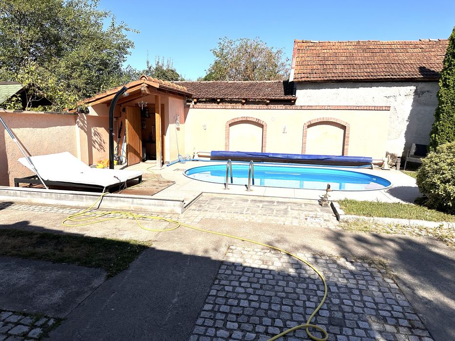 Casă S+P+M cu piscină, teren 4000 mp | Lugasu de Jos, Bihor | Mobilată