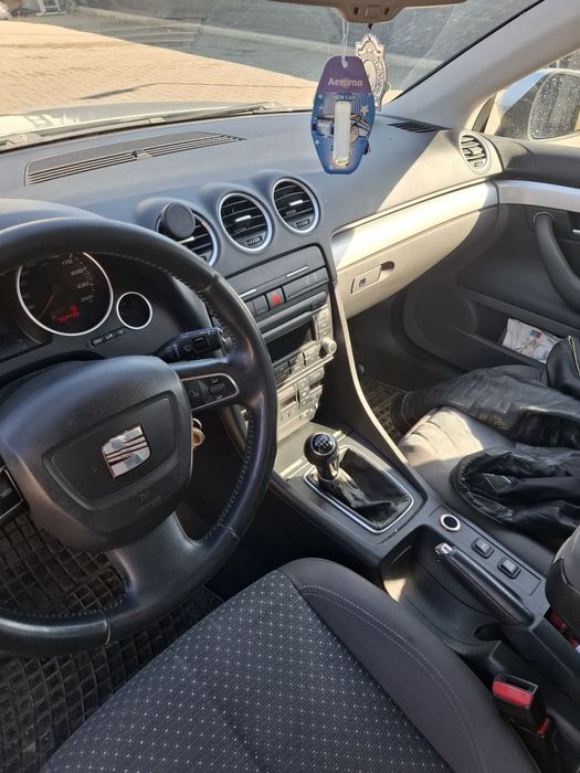 Vând SEAT EXEO (A4)