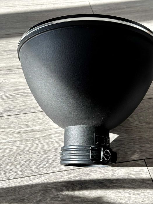 Profoto Beauty Dish + Grid