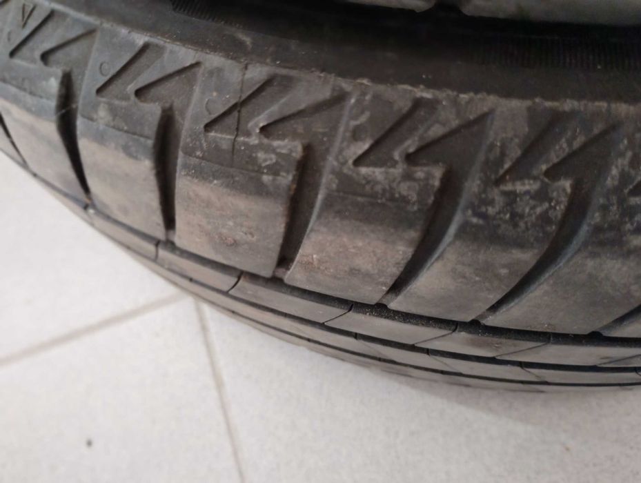 Гуми Bridgestone 205 55 16 2 бр