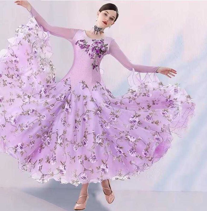 Рокля за спортни танци