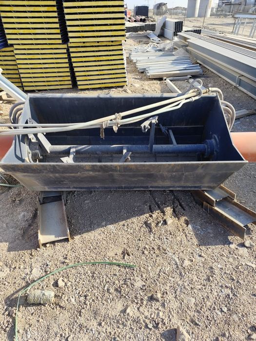 Продам бетономешалку на погрузчик .