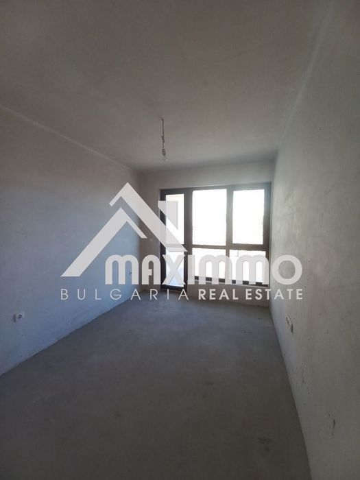 Продава се Тристаен апартамент в Варна, Левски - 90 кв.м за 1606 €/кв.м - Снимка #1