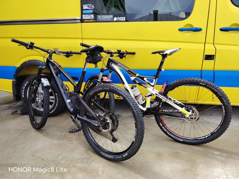 Bicicleta mtb, enduro carbon, full Shimano  SLX  Specializez  FSR,roti 29  Frâne hidraulice