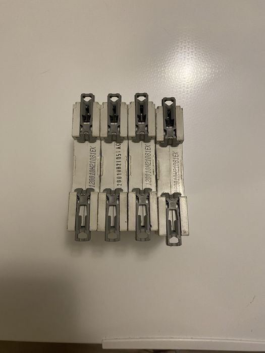 Set 4 Siguranțe Automate Legrand C10 10kA (1P) 10A