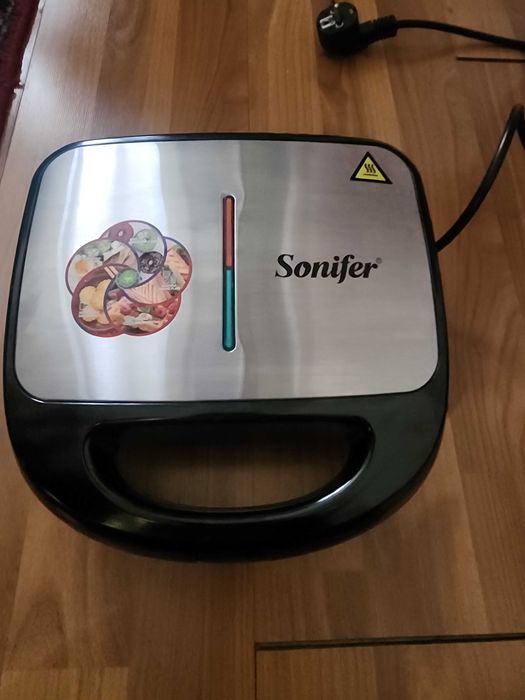 Вафельница Sonifer 3 in 1