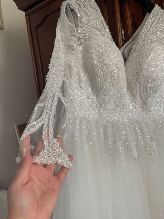 Rochie mireasa si voal, coronita si cercei