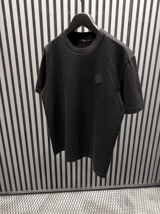 Мъжки тениски различни модели