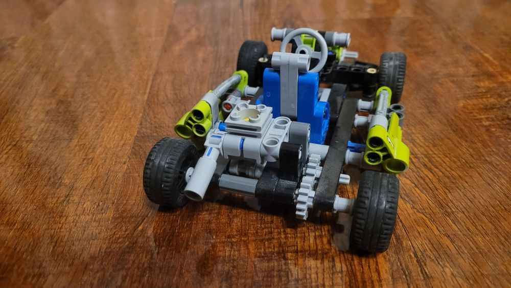 Lego Technic Go-Kart