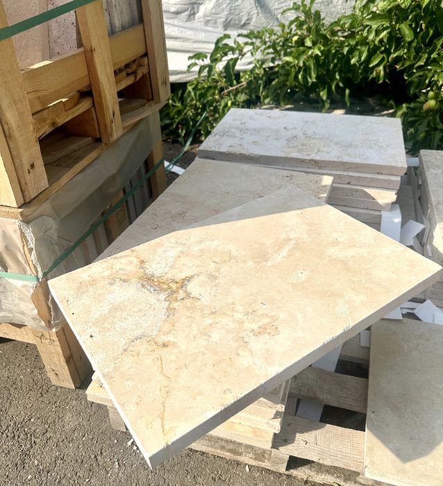 Travertin exterior/piscina 3 cm 40.6 x 61