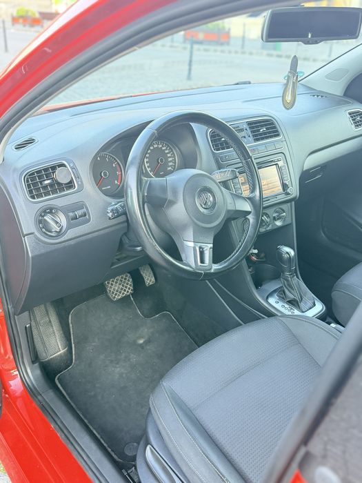VOLKSWAGEN Polo 2010 — imagine 5