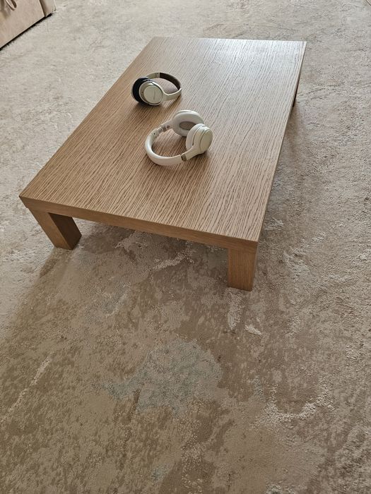 Столик журнальный