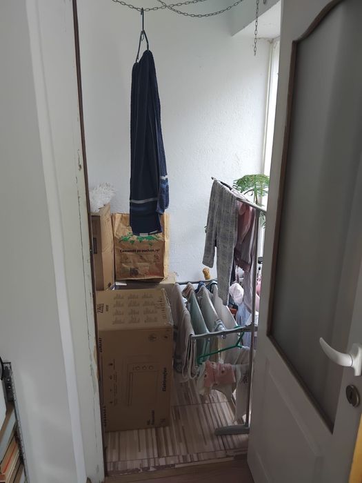 Vand garsoniera in crangasi sunt proprietar