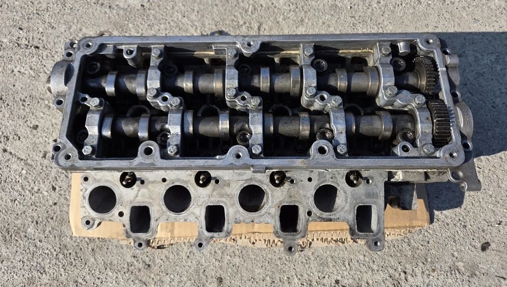 Chiuloasa cu 2axe cu came 1.6tdi CAY Golf 6/Passat B6/B7/Touran/Caddy