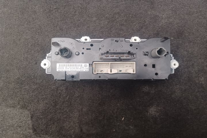 Comanda AC 1K0820047JD 1K0820047JD Volkswagen VW Golf a 5-a generatie