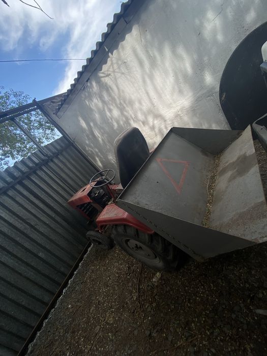 Продается трактор делали для себя,