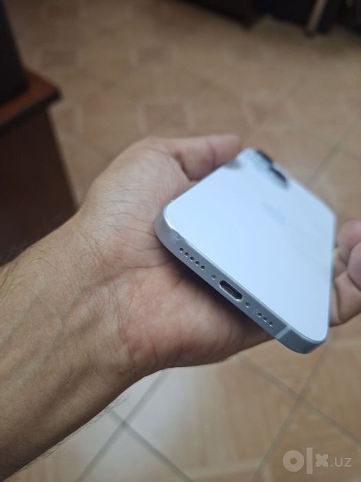 iPhone 15 naqd yoki obmenga