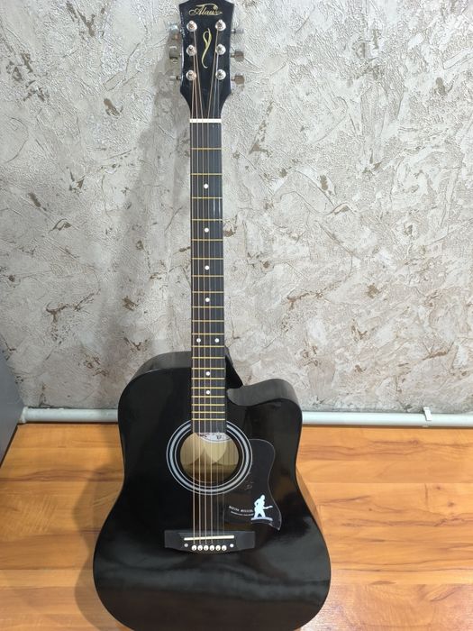 Гитара классическая и акустическая