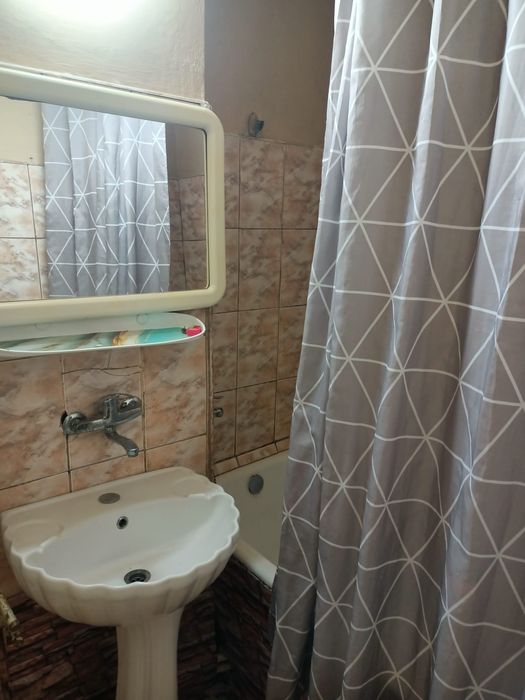 Vând apartament cu 2 camere decomandate - Piața Someș