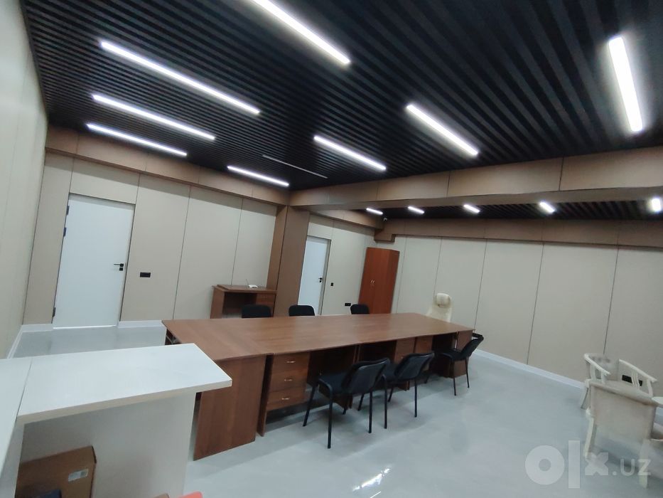 Сдаётся офис 115 м² на Махтумкули — от собственника, отличный ремонт!