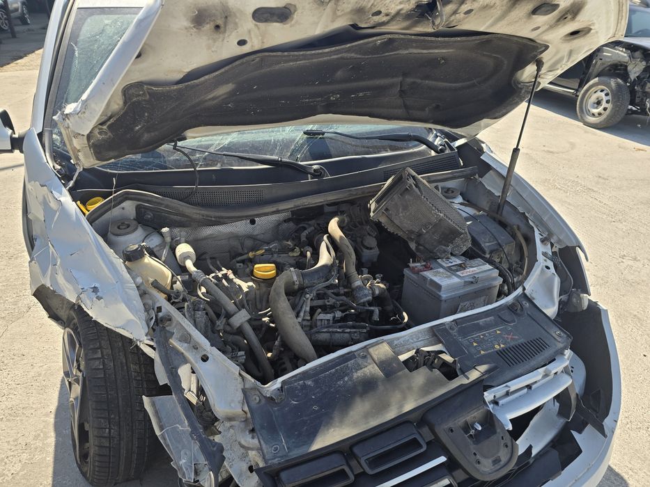 Dezmembrari Dacia Piese Logan 2018 0.9 TCE Automat Cutie Robotizata