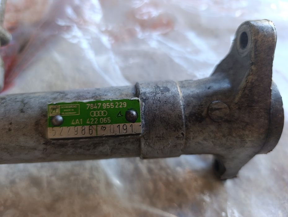 Рулевои реика ауди 100 с 4