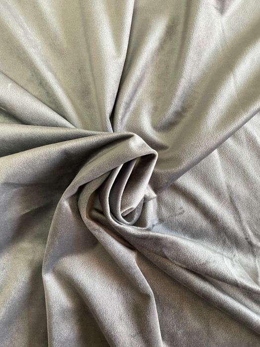 Шторы серые в отличном состоянии