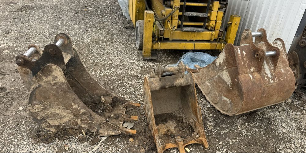 Ковш на эксковатор , мини эксковатор