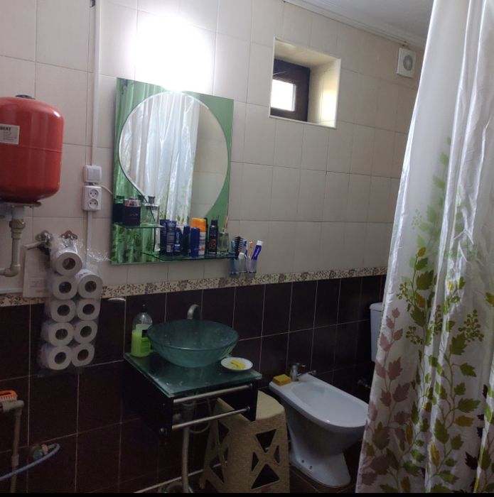 Продается полдома