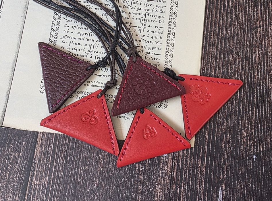 Тумар. Натуральная кожа. Ручная работа.