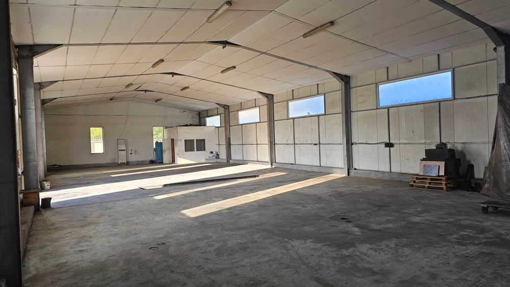 Дава се под наем Склад в с. Ясен, Област Плевен - 400 кв.м за 1020 € - Снимка #2