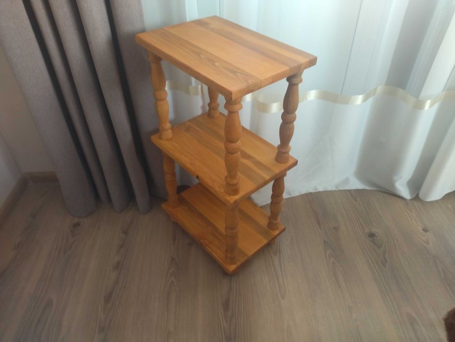 Дървена етажерка на три нива !!!